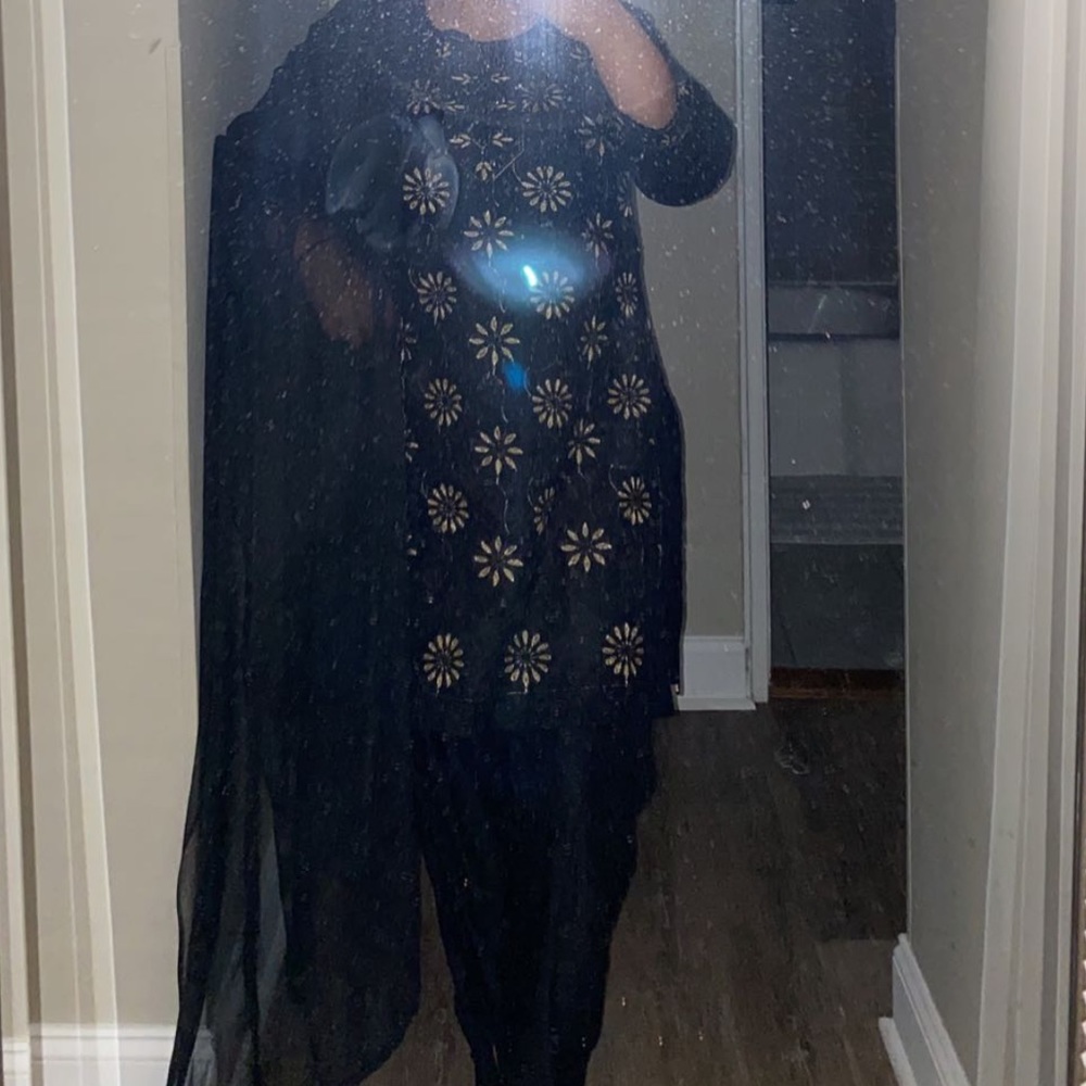 Black Pakistani Attire